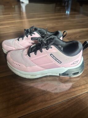 Skechers Pink and Black Casual Athletic Shoes